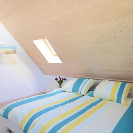 Holiday home 18 *